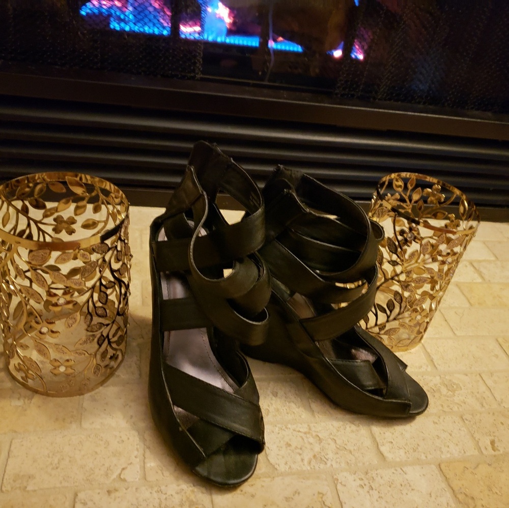 Banboo Brand sandal Wedge